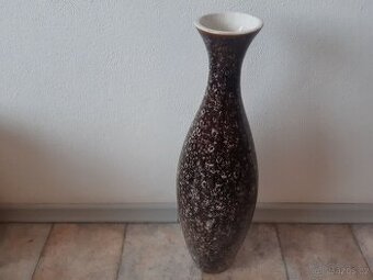 stará keramická váha