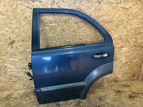 ODSTROJENÉ LEVÉ ZADNÍ DVEŘE KIA SORENTO