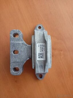 Držka motoru 1.0mpi Škoda Seat VW