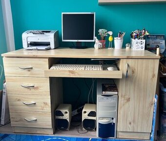 Kancelářský stůl 1300x650 - lamino bříza, tl. 18mm