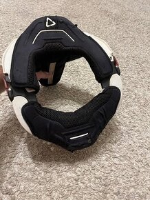 Krčni chranič leatt