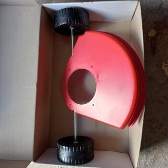 Pojezd ke strunové sekačce