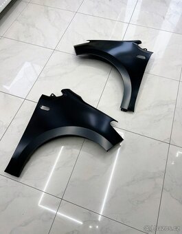 PŘEDNÍ BLATNÍKY ŠKODA CITIGO - VW UP /  ZASÍLÁME