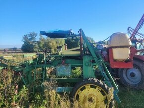 Samochodny postrikovac