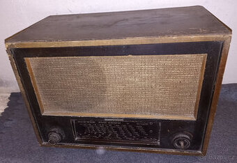 Staré rádio Telefunken Super 1S64WK
