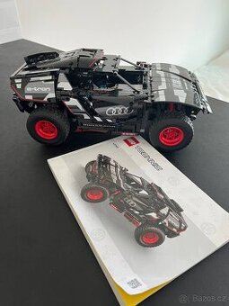 LEGO Technic 42160 Audi RS Q e-tron