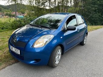 Toyota Yaris 1,3 VVT-i 64 KW r.v. 2006