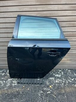 Audi A3 8V levé zadní dveře, barva LY9B