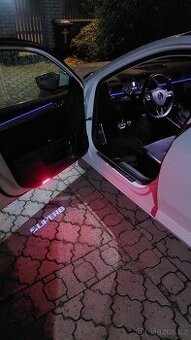 LED projektory do dveří Superb 2 a 3