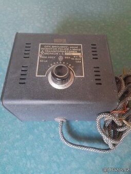 Starožitný  transformátor na vláček