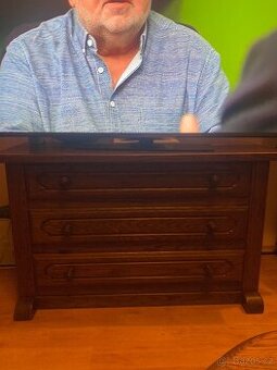 Rustikální komoda + stůl