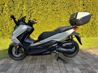 Honda Forza 125 Grey