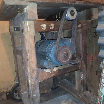 Prodám starší cirkulku