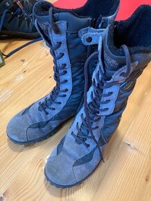 Dívčí boty Primigi s gore-tex membránou velikost 33