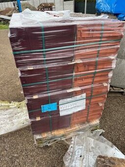 Tondach Stodo 12 kaštanová glazura