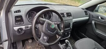 Škoda yeti sada airbagu, interiér, sedačky, palubní deska