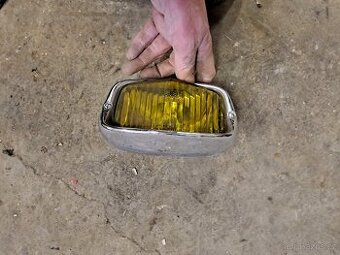 žlutá mlhovka na veterána