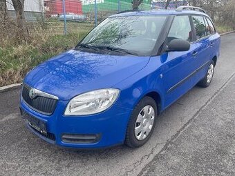 skoda fabia II combi 1.2 htp 51kw r.v 2008 serviska