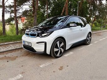 BMW i3 120Ah 2020 | 99% baterie | ACC | CarPlay | Záruka
