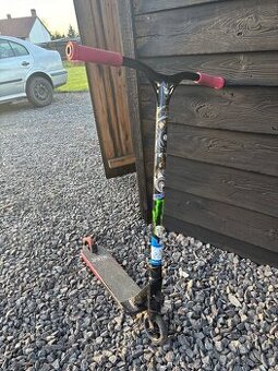 Freestyle koloběžka skládaná blunt