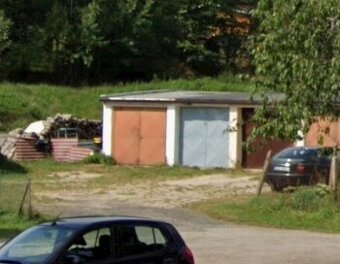 Prodej zděné garáže a pozemku vedle na auto