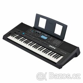 Yamaha E473 digitálni keyboard s dynamikou