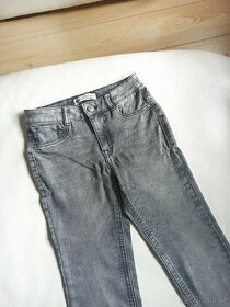 světlé džíny
