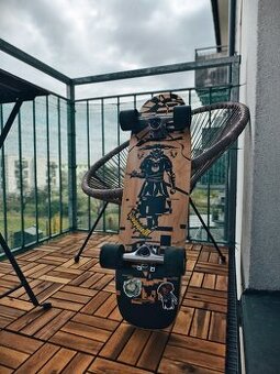 Owl Boards cruiser longboard