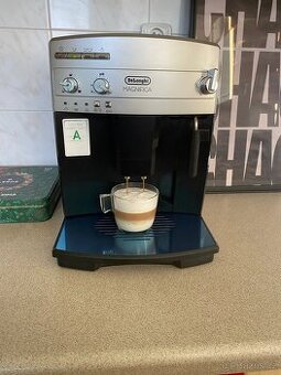 Delonghi Magnifica ESAM 02.110 S + návod