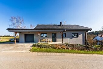 Prodej novostavby rodinného domu, 121 m², pozemek 801 m², Mi - 1