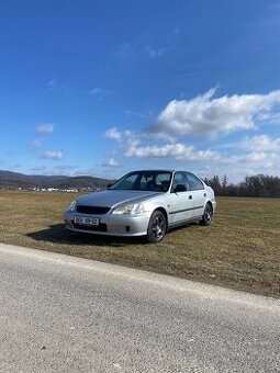 Honda civic 6g 1.5 eco v-tec