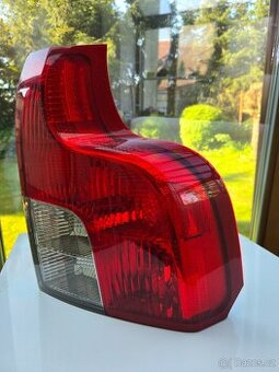 Svetlo Volvo xc90