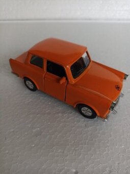 Autíčko TRABANT DDR 1989