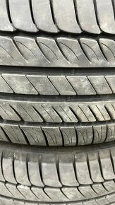 Michelin Primacy 215/45 R17