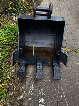 Lžíce 40 cm k bagru lopata prislusenstvi