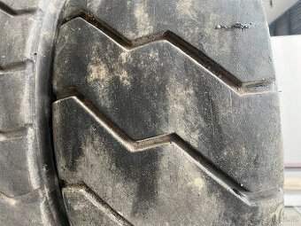 Pneu 250/75/12 250 75 12 250/75r12 R12 27x10r12