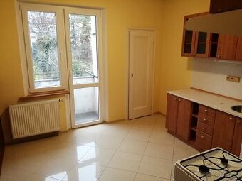 Pronájem 1+1, ulice Zborovská, Žabovřesky, 47 m2, balkon