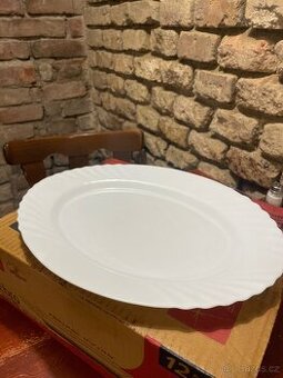 Oválné talíře EBRO 36 × 27,5 cm – 60 ks