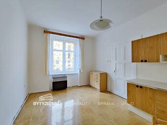 Pronájem bytu 2+kk, 52 m2 v ulici Edvarda Beneše - Jižní př - 1