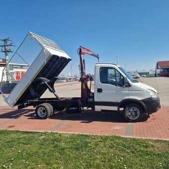 Iveco Daily 35 C 15 - sklápěč s hydraulickou rukou do 3,5t.