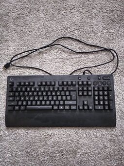 Klávesnice Logitech G213