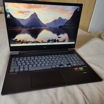 Herní notebook HP Victus nový