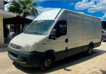 Iveco daily 35S14 Maxi rv 2011 nove ČR