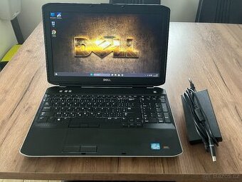 Dell Latitude E5530 15.6"HD LED-RAM 8GB-SSD-i3-NOVÁ Baterie