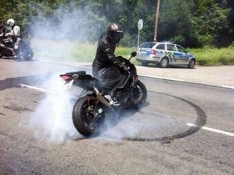 Suzuki Gsxr 1000 k7