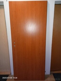 Dveře plné 80L
