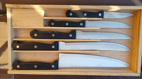 Sada nožů - 5ks / nevhodný dar - 1
