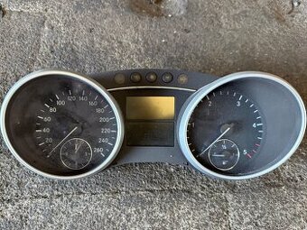 Budíky Mercedes Benz ML W164 350CDI Facelift