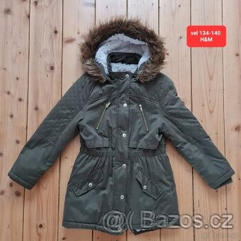 Vel 134-140 dívčí parky, kabáty