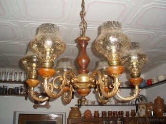 VELKY MOSAZNÝ LUSTR